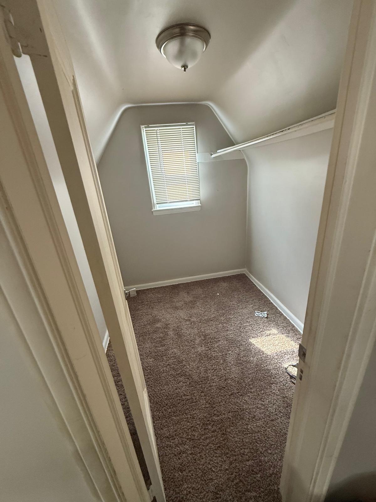 19190 Rogge Street Detroit, MI 48234 - Photo 9 of 11 file (41)