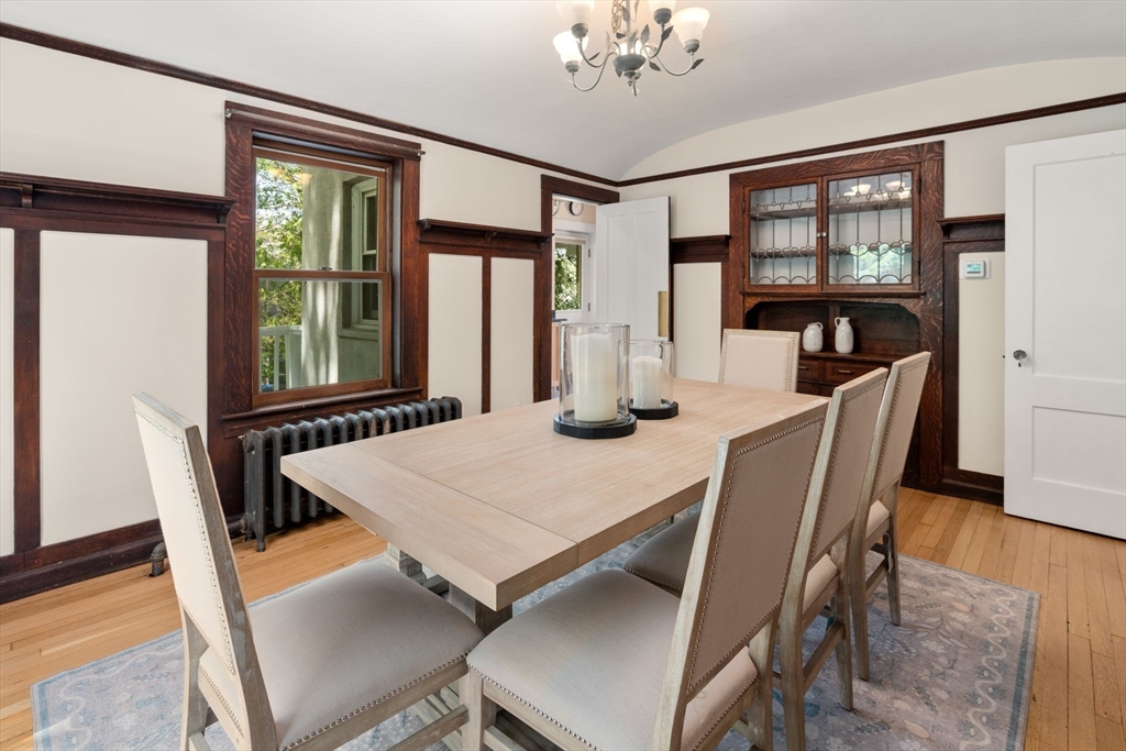 90 Hull Street Newton, MA 02460 - Photo 6 of 25