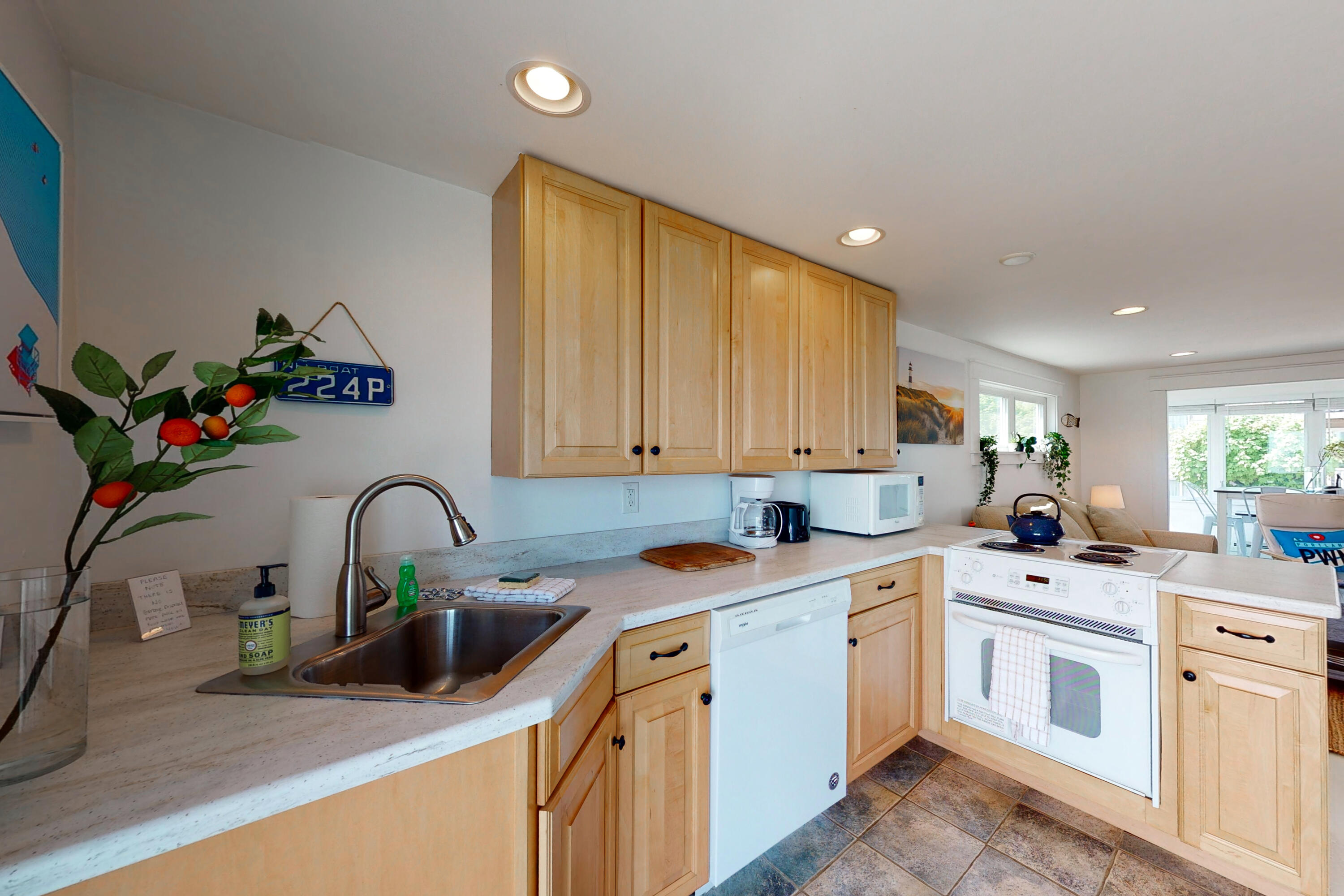 11 Eastern Avenue Saco, ME 04072 - Photo 11 of 27 MESO03-2946111