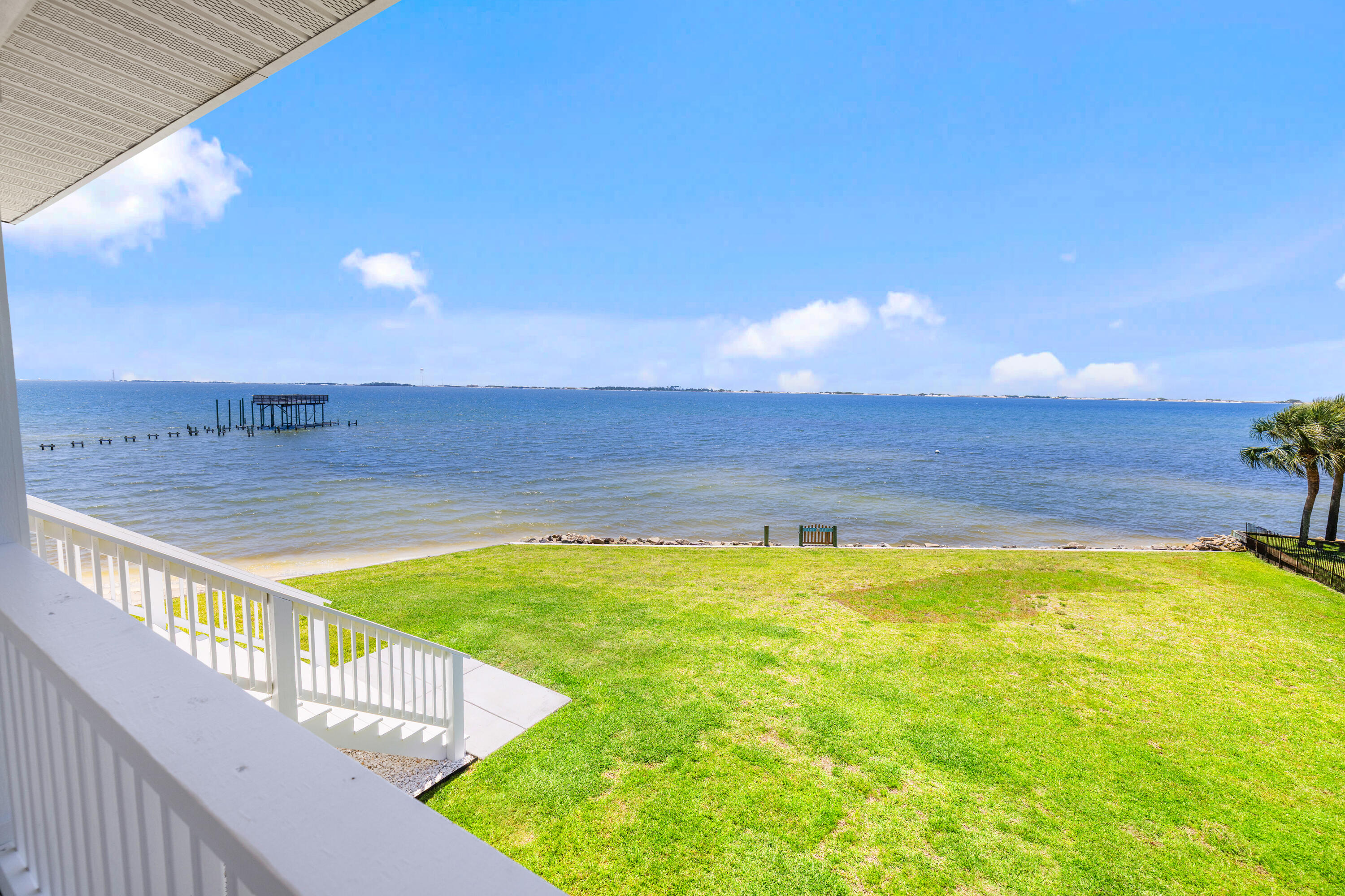 2005 Jessica Way Navarre, FL 32566 - Photo 24 of 98 2005JessicaWay-Navarre-FL-051