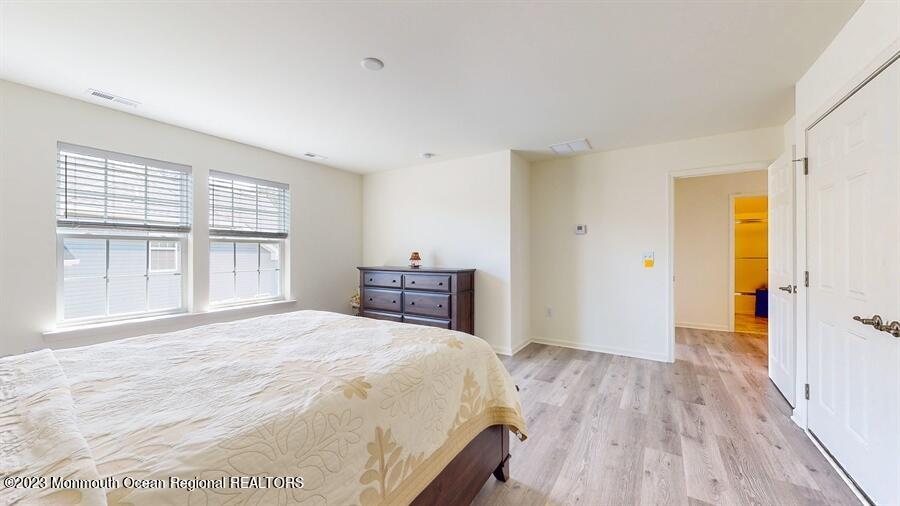 17 Aurora Circle Barnegat, NJ 08005 - Photo 25 of 29 32_17AuroraCir_2032_LowRes