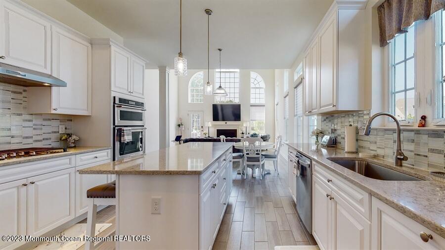 17 Aurora Circle Barnegat, NJ 08005 - Photo 9 of 29 12_17AuroraCir_2012_LowRes