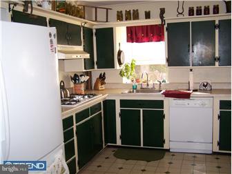 397 Schoolhouse Road Souderton, PA 18964 - Photo 6 of 12 Gallery Image 6