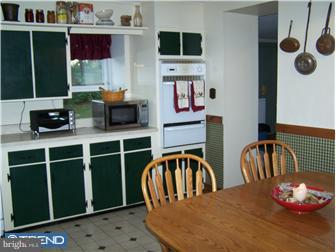 397 Schoolhouse Road Souderton, PA 18964 - Photo 7 of 12 Gallery Image 7