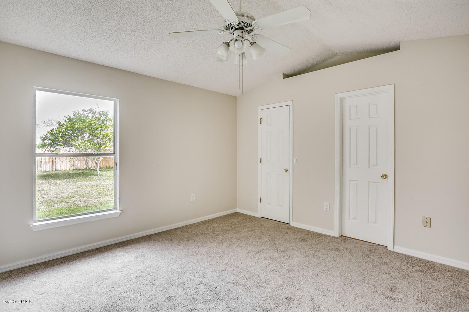 2139 Lansing Street Melbourne, FL 32935 - Photo 12 of 19 10_2139LansingSt-0056_mls