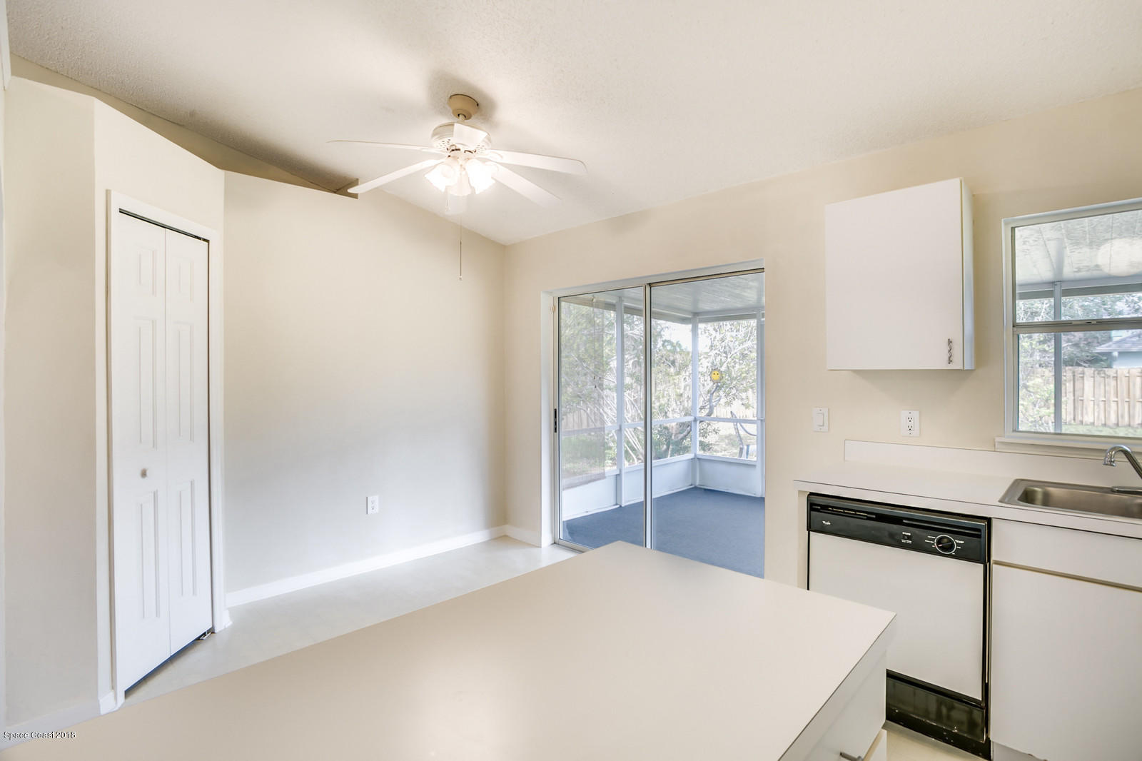 2139 Lansing Street Melbourne, FL 32935 - Photo 14 of 19 12_2139LansingSt-0031_mls