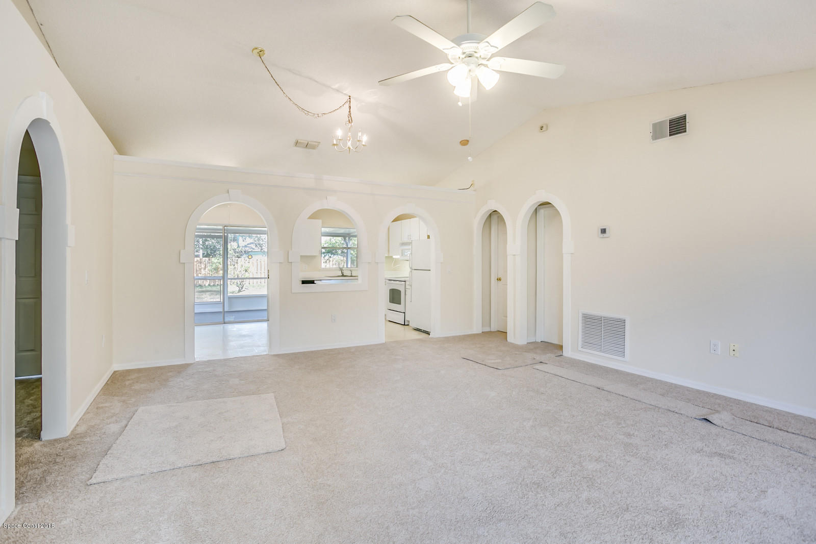 2139 Lansing Street Melbourne, FL 32935 - Photo 15 of 19 13_2139LansingSt-0036_mls