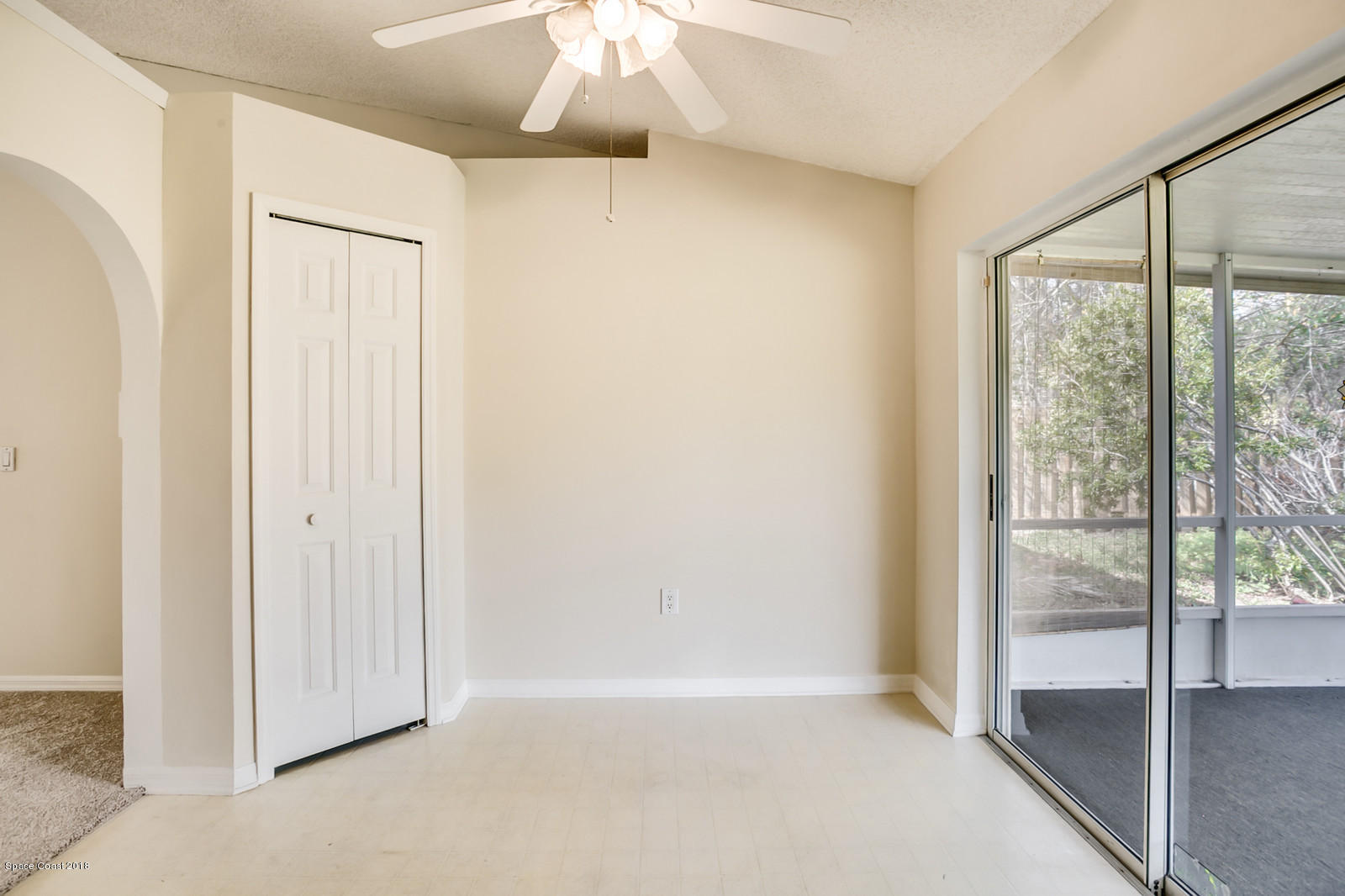 2139 Lansing Street Melbourne, FL 32935 - Photo 4 of 19 01_2139LansingSt-0086_mls