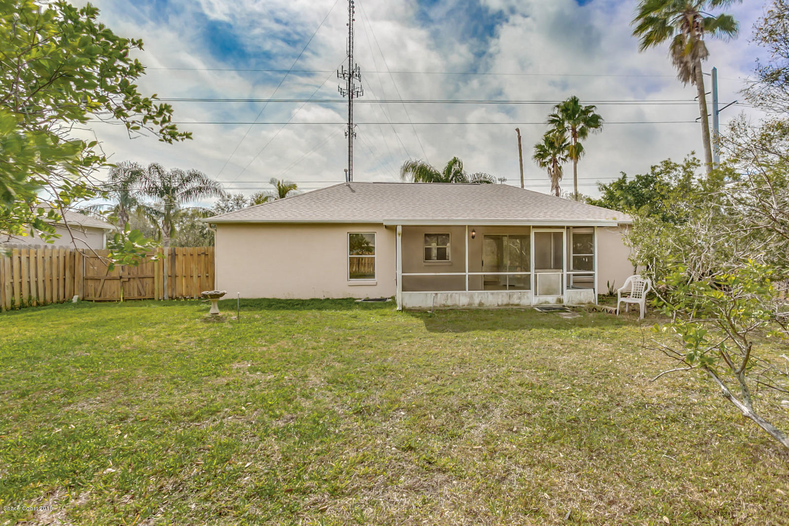 2139 Lansing Street Melbourne, FL 32935 - Photo 8 of 19 05_2139LansingSt-0081_mls