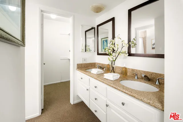 $825,000 | 8128 Manitoba Street, Unit 106, Playa del Rey, CA 90293