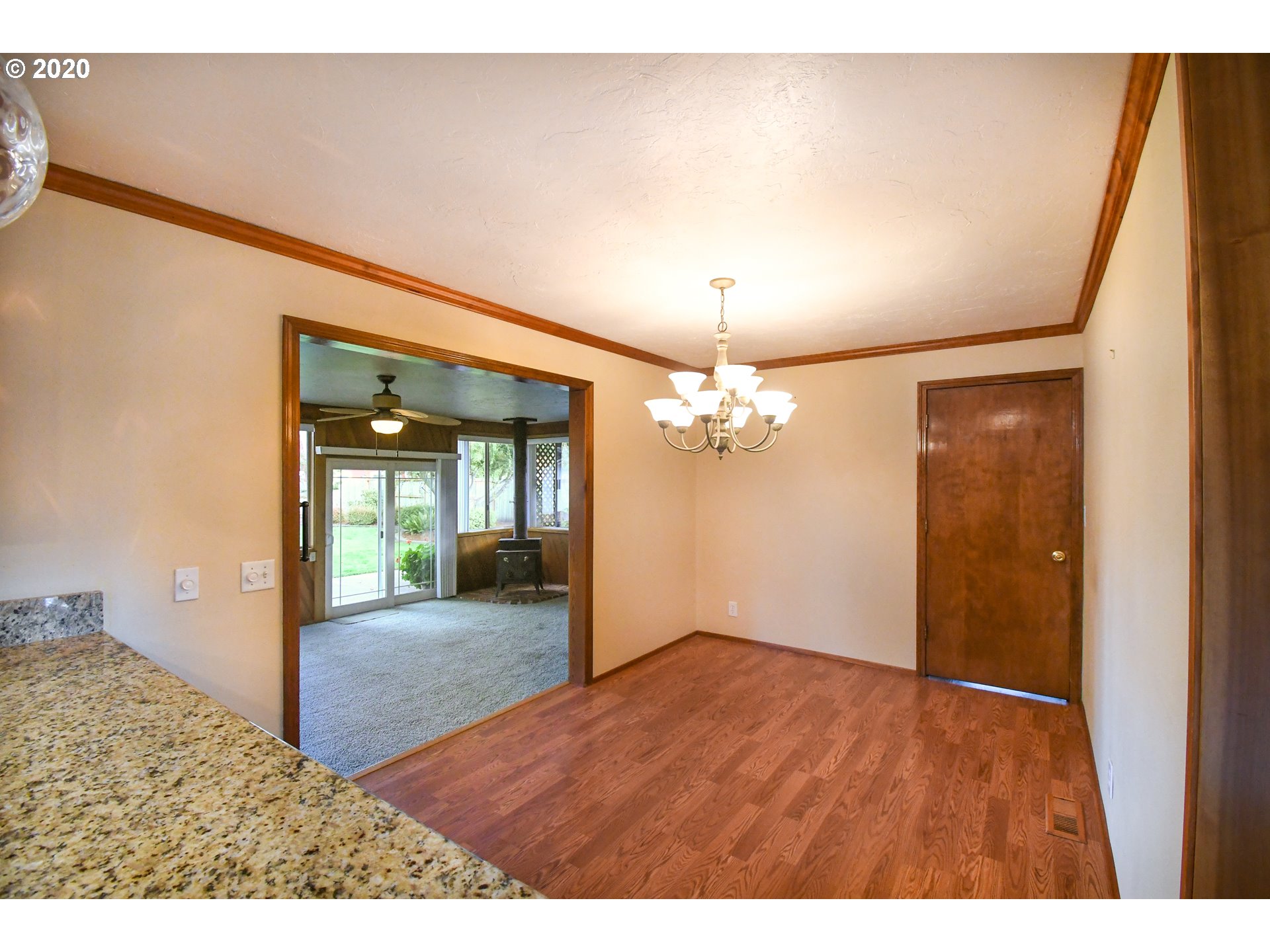 2765 Crocker Road Eugene, OR 97404 - Photo 13 of 32 Gallery Image 13