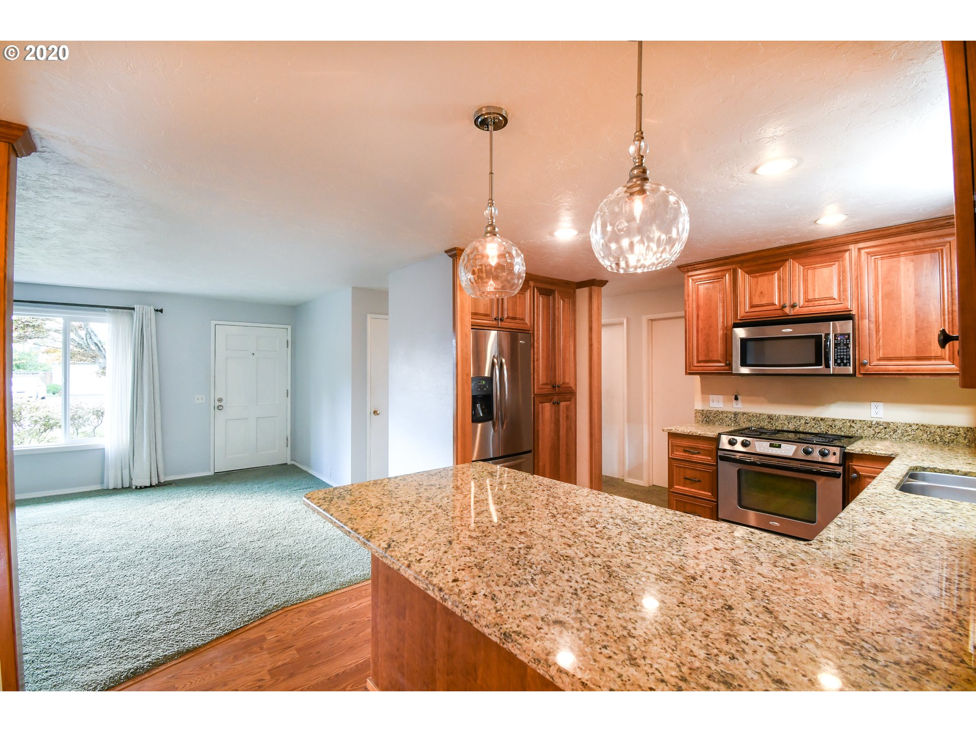 2765 Crocker Road Eugene, OR 97404 - Photo 14 of 32 Gallery Image 14
