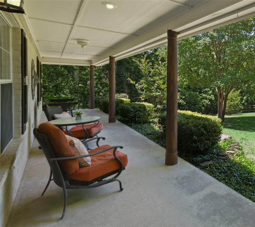 1000 Ballard Road Van Alstyne, TX 75495 - Photo 33 of 40 a outdoor living space with furniture and garden view