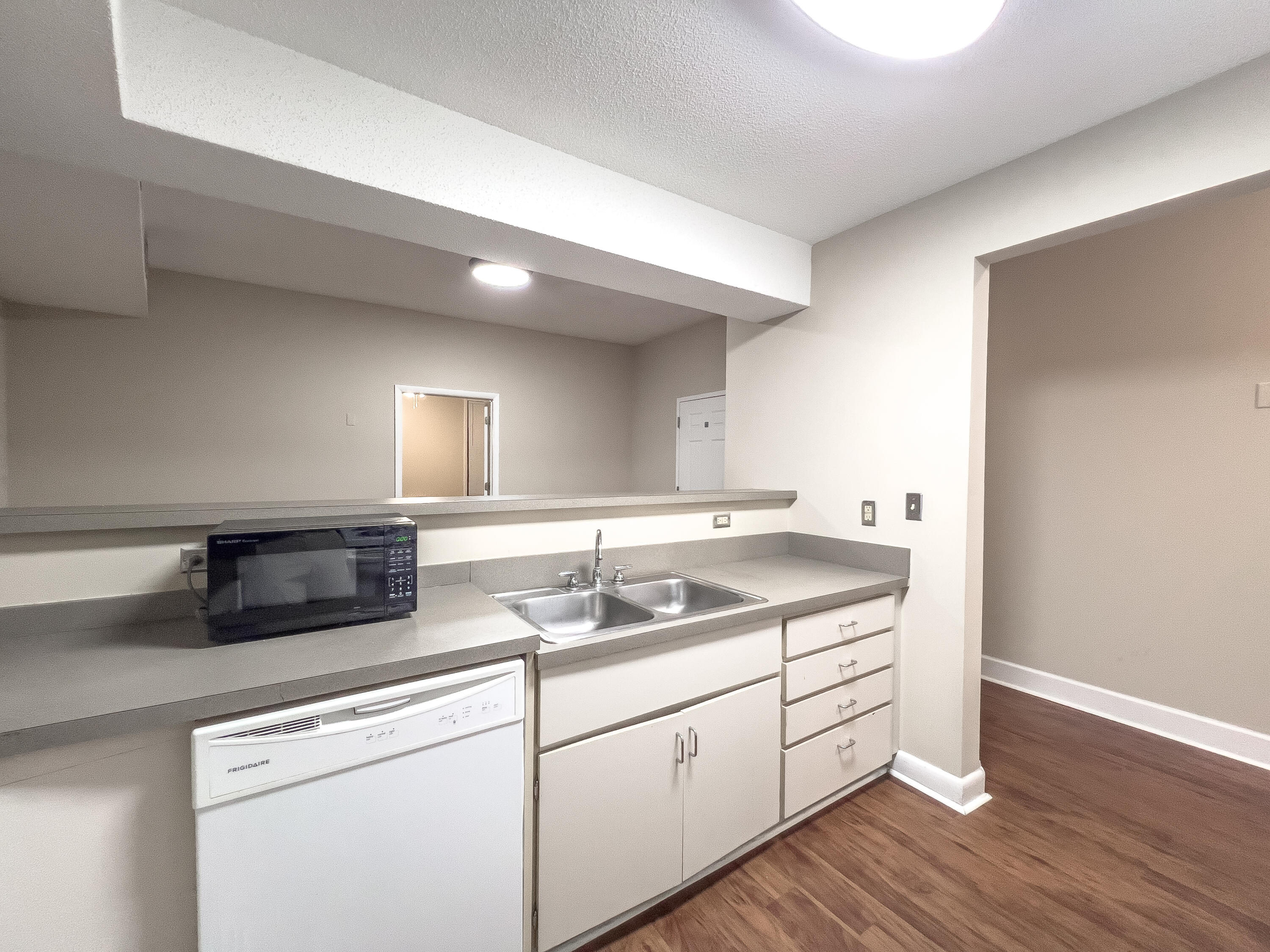 151 Calhoun Street, Unit G Charleston, SC 29401 - Photo 7 of 14