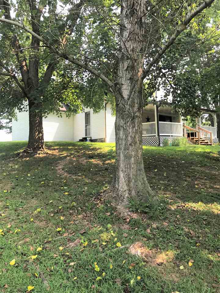 1786 East Antioch Road Bloomfield, IN 47424 - Photo 3 of 12