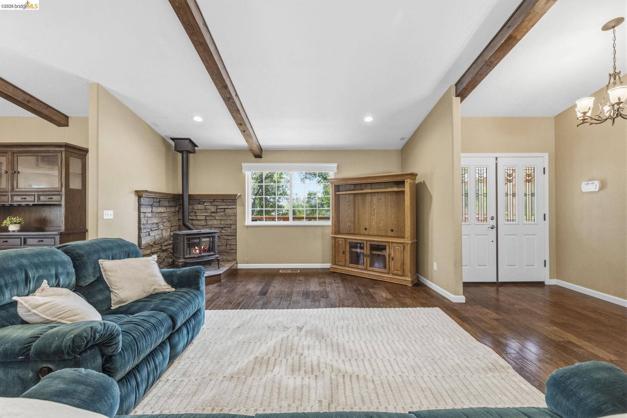 18223 Hershey Road East Tuolumne, CA 95379 - Photo 4 of 34