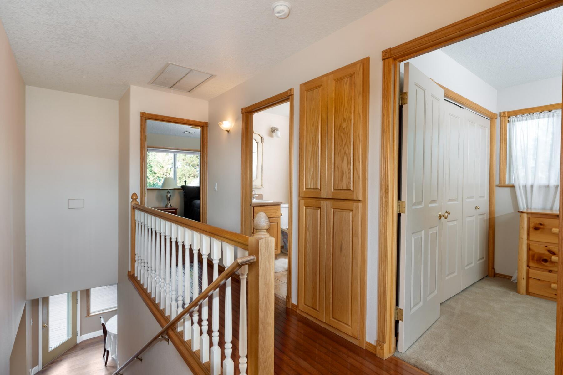 22122 Neff Road Bend, OR 97701 - Photo 27 of 65 batch_10-1-upstairs-landing-1