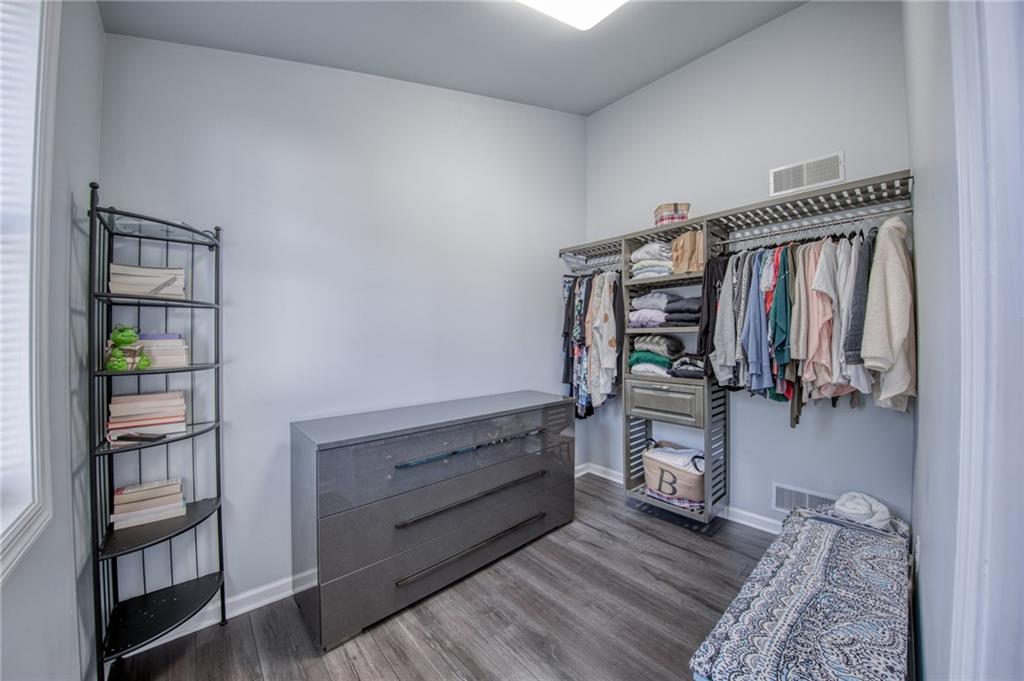 110 McKinney Road Wexford, PA 15090 - Photo 17 of 50 Owners walk in closet