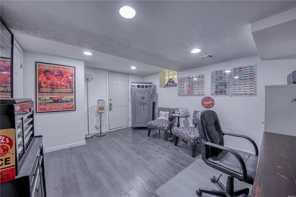 110 McKinney Road Wexford, PA 15090 - Photo 41 of 50 Gallery Image 41