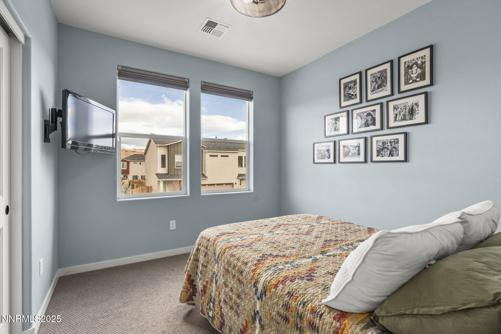 1023 Big Rock Loop Sun Valley, NV 89433 - Photo 18 of 29 19-web-or-mls-_DSC1804