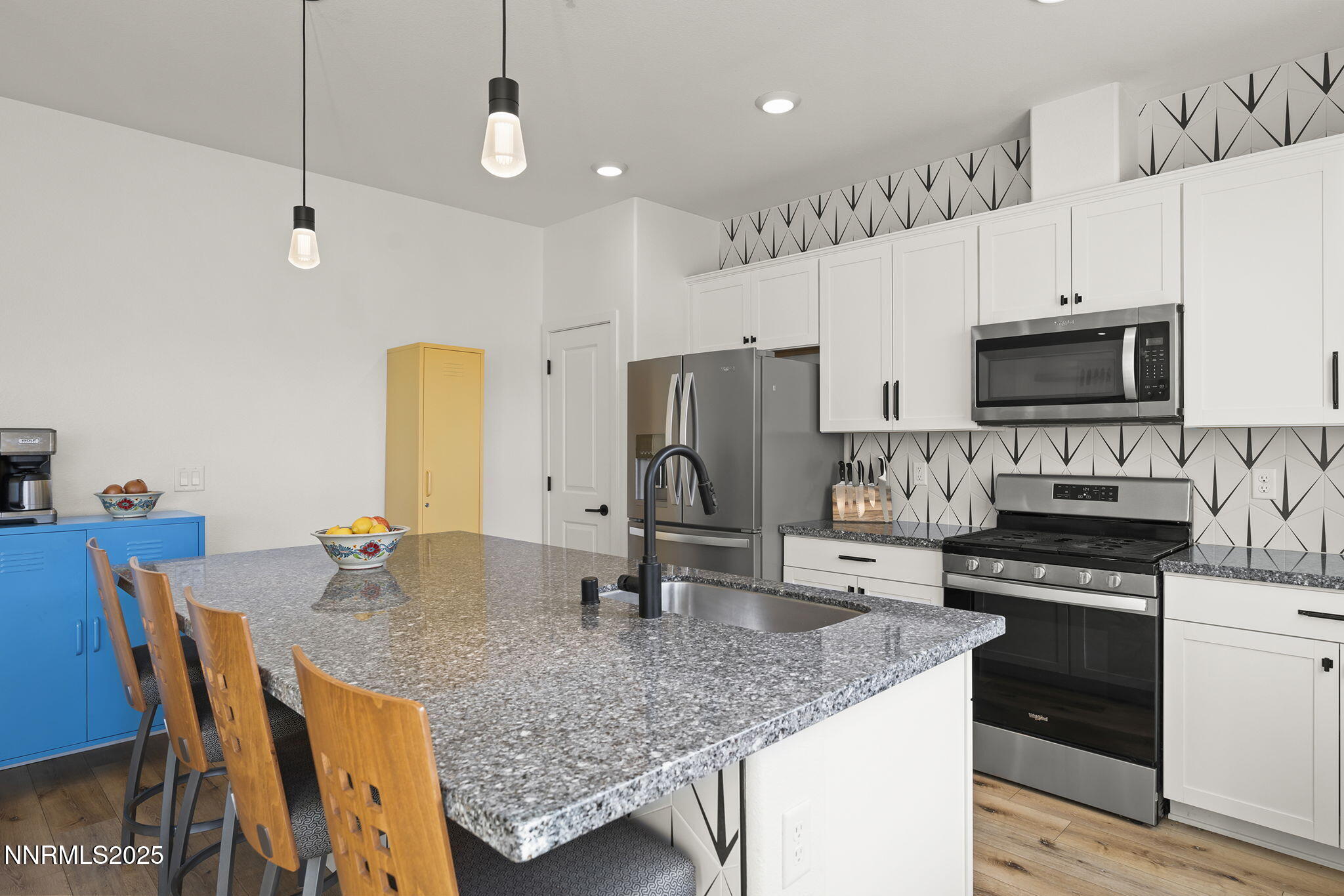 1023 Big Rock Loop Sun Valley, NV 89433 - Photo 10 of 29 11-web-or-mls-_DSC1847