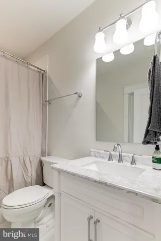 $6,750 | 1415 Princess Street, Alexandria, VA 22314