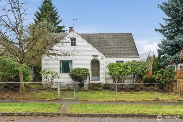 $375,000 | 3534 South K Street, Tacoma, WA 98418