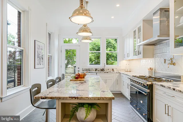 $1,295,000 | 23 N Street Northwest, Washington, DC 20001