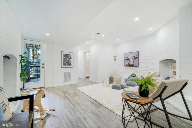 $1,295,000 | 23 N Street Northwest, Washington, DC 20001