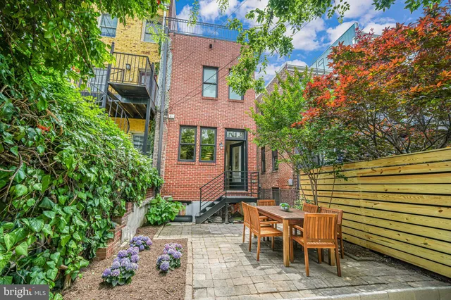 $1,295,000 | 23 N Street Northwest, Washington, DC 20001