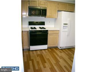 71107 Delaire Landing Road, Unit 107 Philadelphia, PA 19114 - Photo 5 of 12 Kitchen