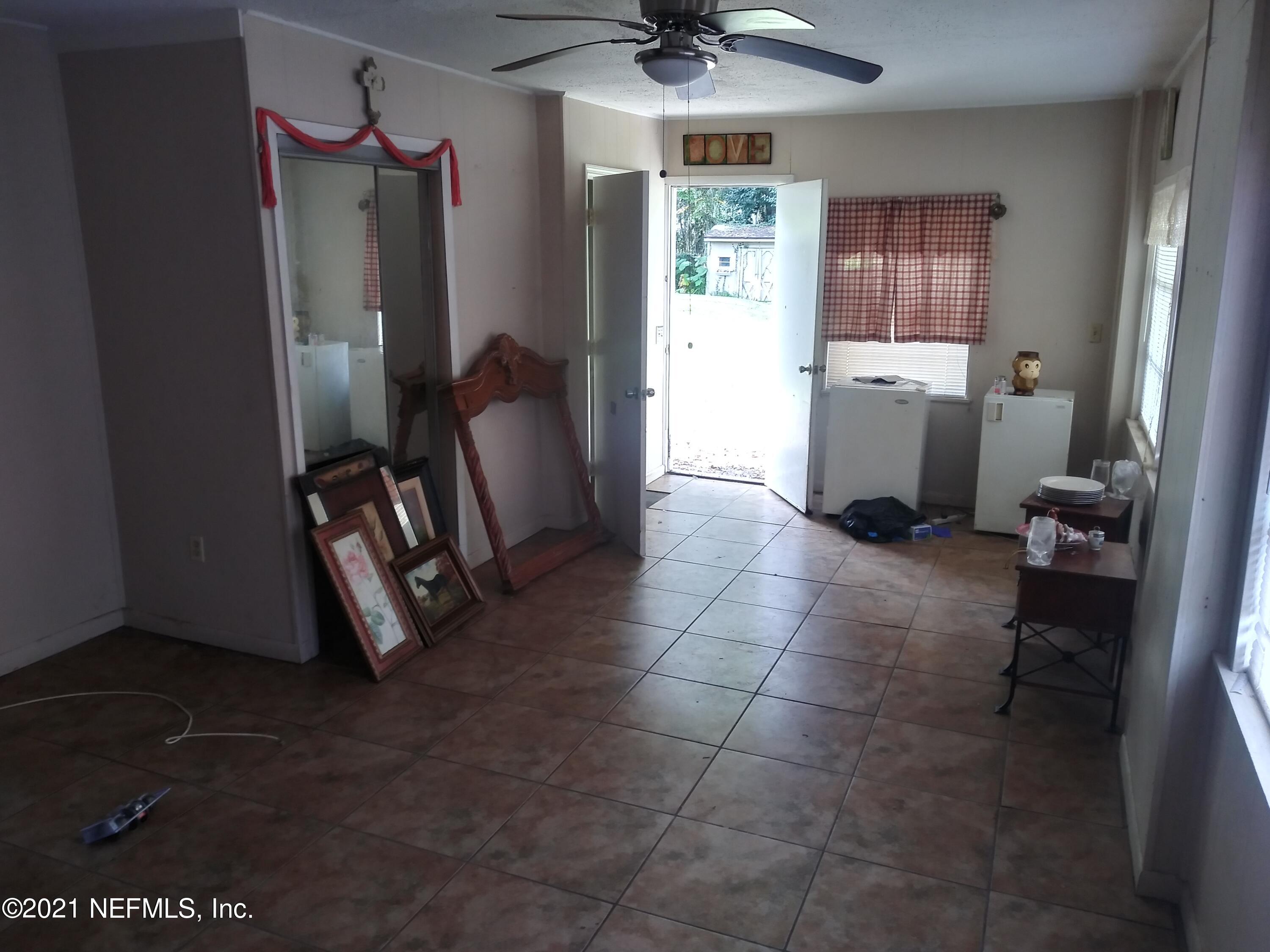 3416 Spring Glen Road Jacksonville, FL 32207 - Photo 15 of 19 20211218_123900_HDR
