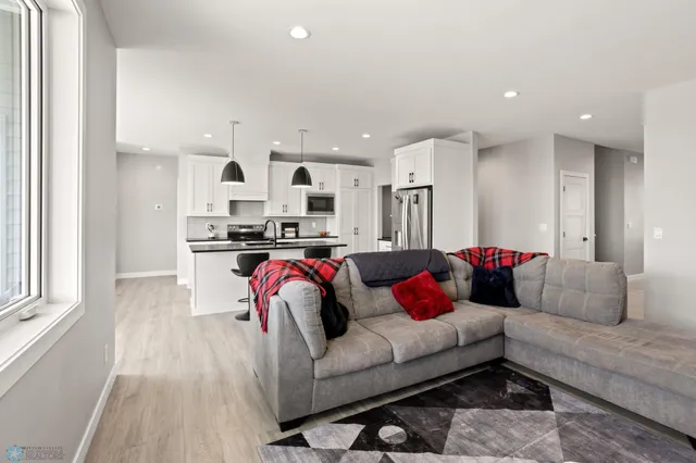 $594,900 | 428 Audrey Drive, Mapleton, ND 58059