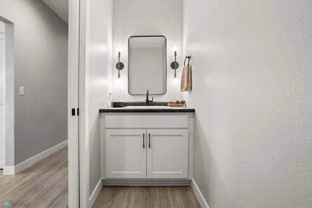 $594,900 | 428 Audrey Drive, Mapleton, ND 58059