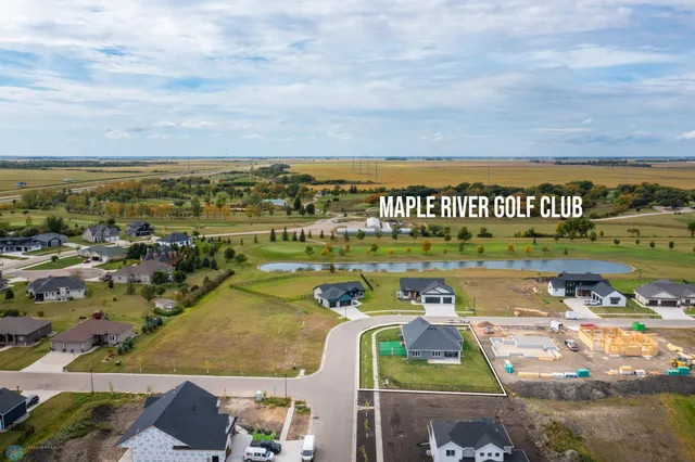 $594,900 | 428 Audrey Drive, Mapleton, ND 58059