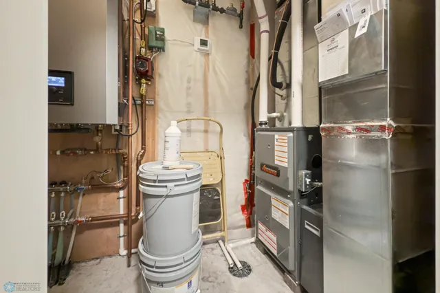 $594,900 | 428 Audrey Drive, Mapleton, ND 58059