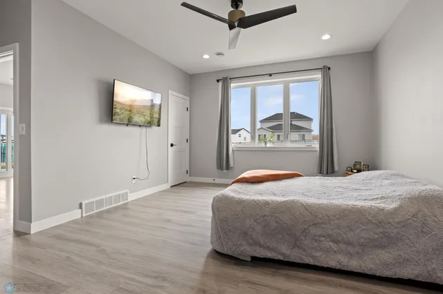 $594,900 | 428 Audrey Drive, Mapleton, ND 58059