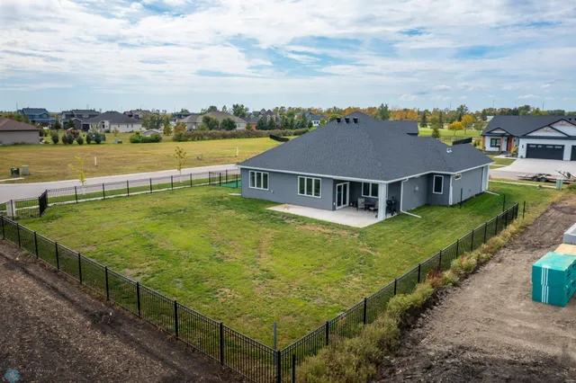 $594,900 | 428 Audrey Drive, Mapleton, ND 58059