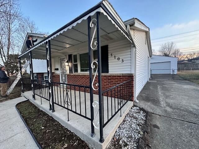 5103 Chingford Road Columbus, OH 43232 - Photo 1 of 15 IMG_2020