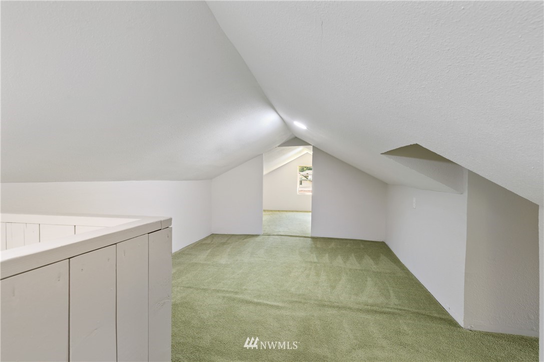 2445 Erlands Point Road Northwest Bremerton, WA 98312 - Photo 23 of 39 Gallery Image 23