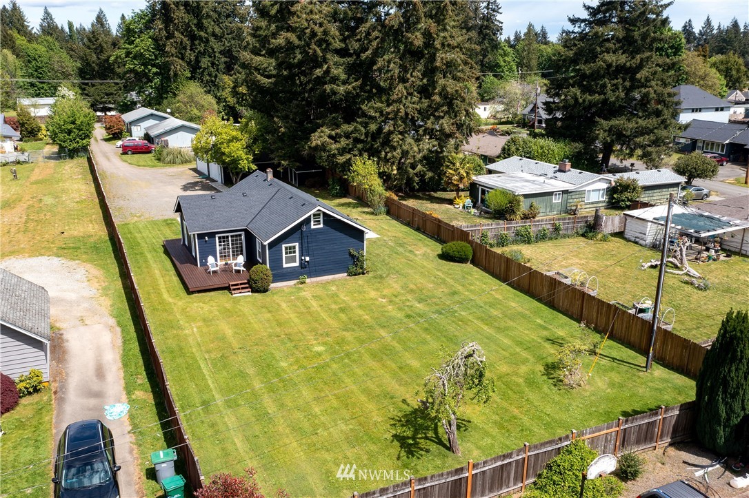 2445 Erlands Point Road Northwest Bremerton, WA 98312 - Photo 36 of 39 Gallery Image 36