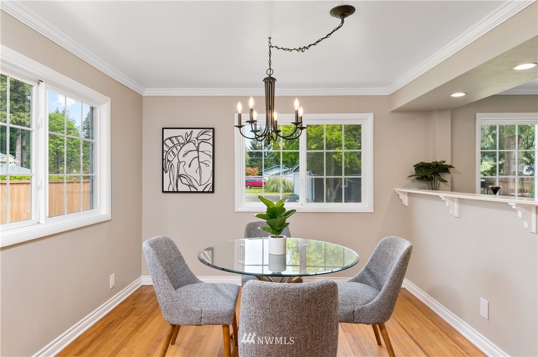 2445 Erlands Point Road Northwest Bremerton, WA 98312 - Photo 10 of 39 Gallery Image 10