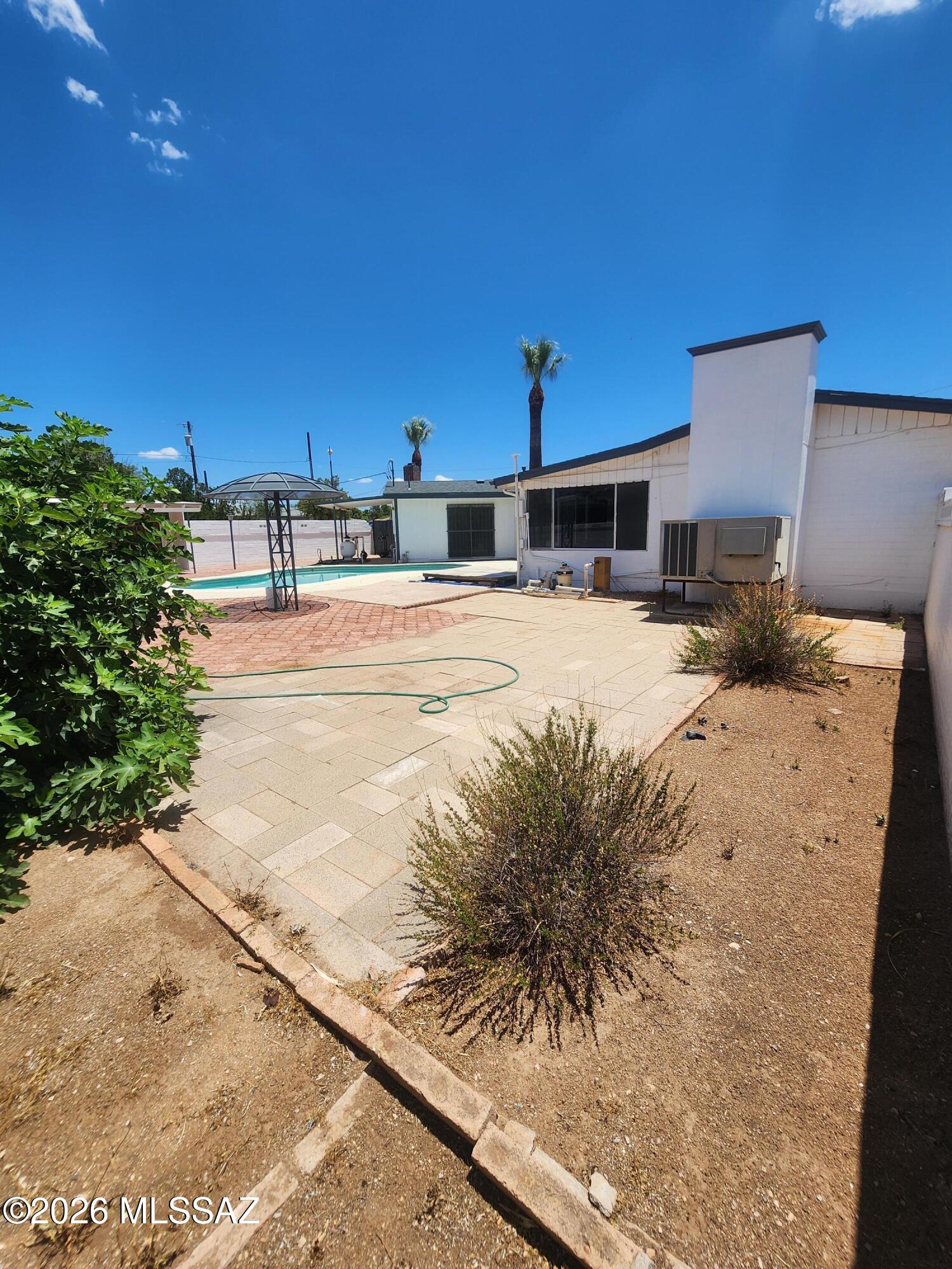 2690 East 9th Street Douglas, AZ 85607 - Photo 22 of 49 backyard