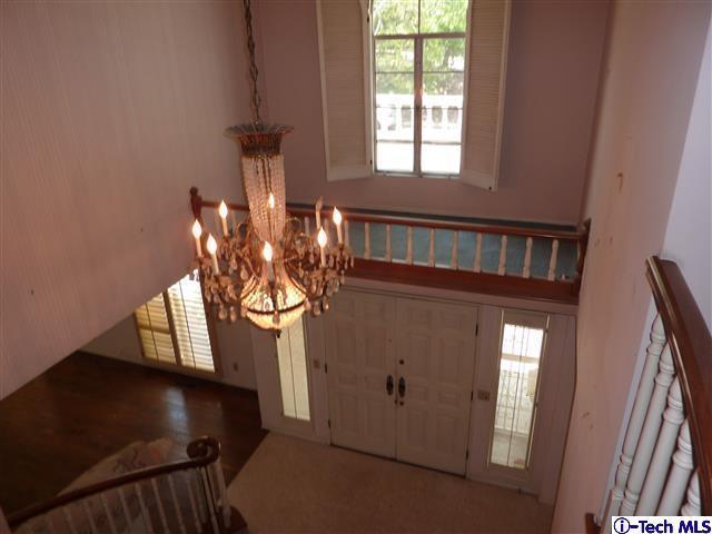 Undisclosed Address Pasadena, CA 91105 - Photo 39 of 50 a view of entryway