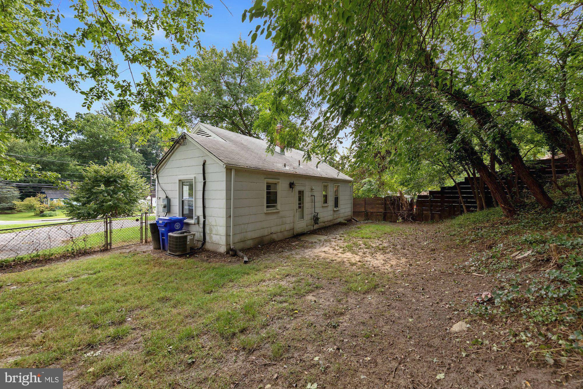 2901 Randolph Road Silver Spring, MD 20902 - Photo 22 of 23 Backyard