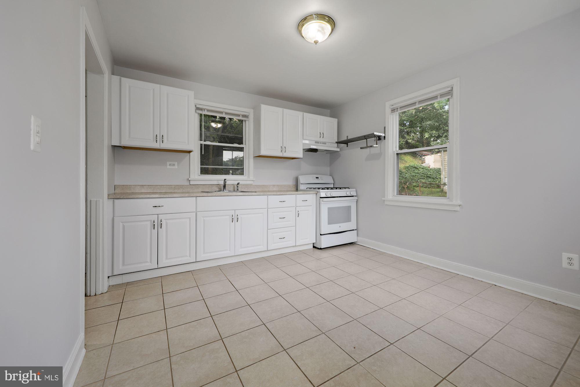 2901 Randolph Road Silver Spring, MD 20902 - Photo 9 of 23 Kitchen
