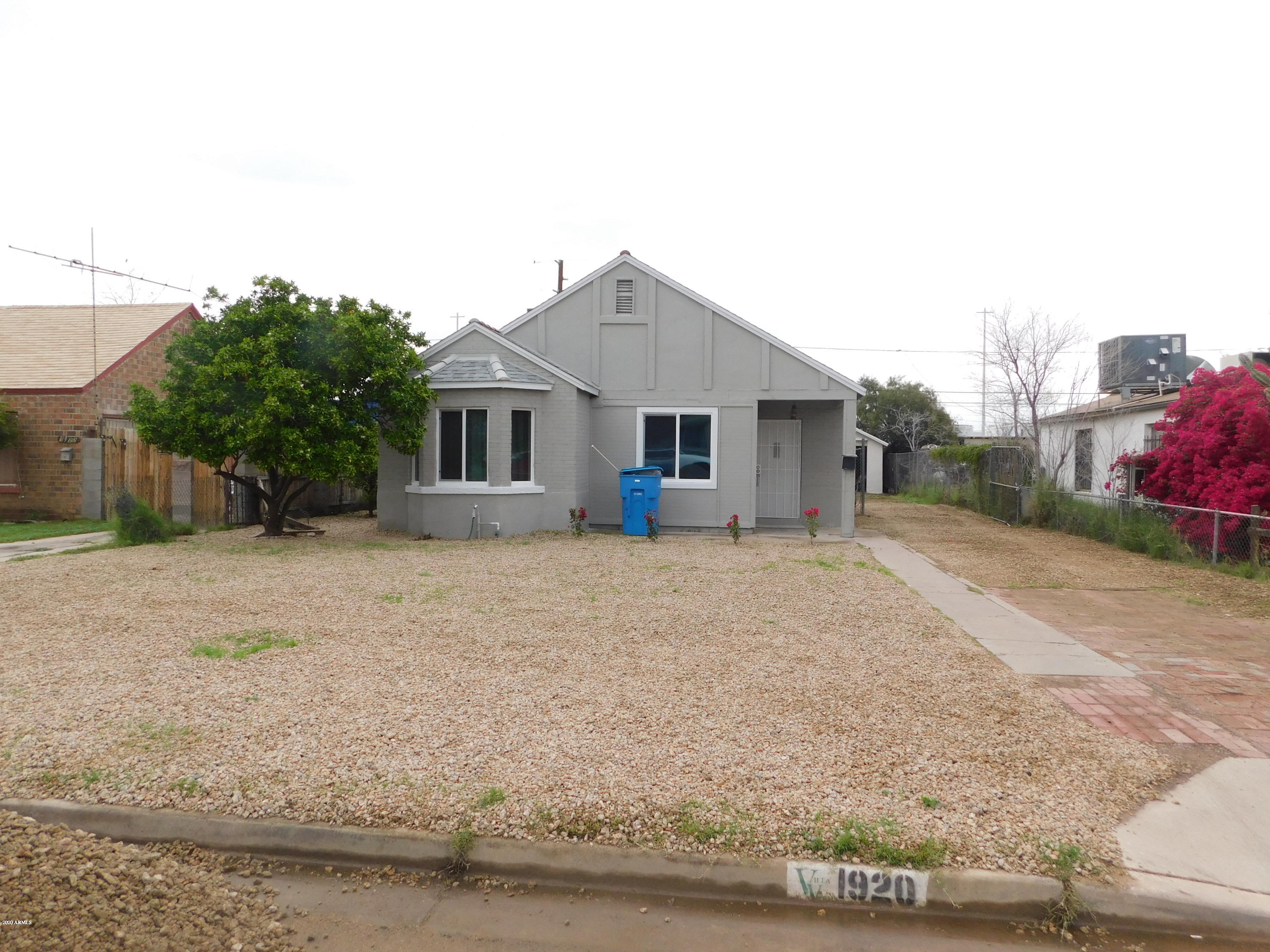 1920 West Monte Vista Road Phoenix, AZ 85009 - Photo 4 of 91 DSCN1973