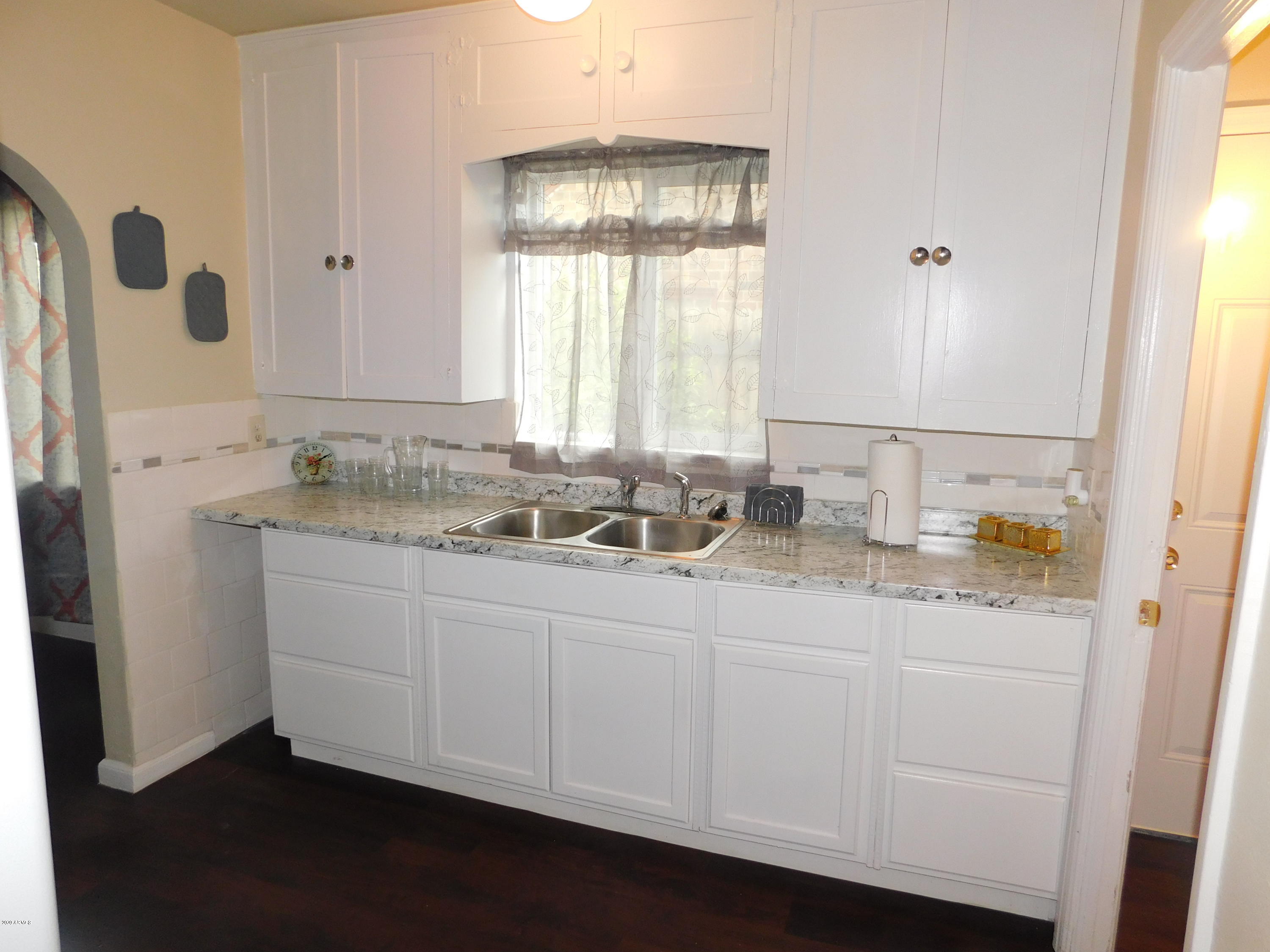 1920 West Monte Vista Road Phoenix, AZ 85009 - Photo 55 of 91 DSCN2024