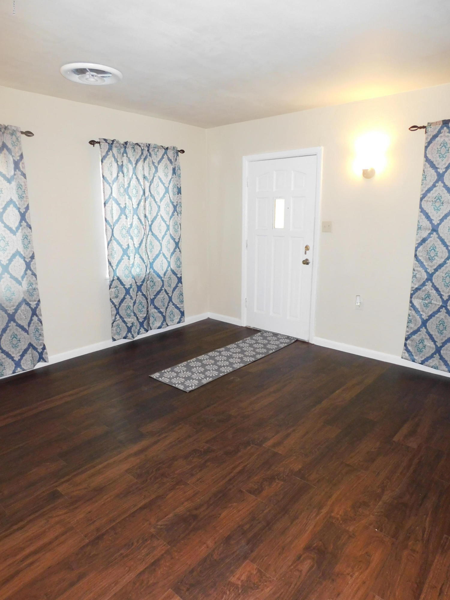 1920 West Monte Vista Road Phoenix, AZ 85009 - Photo 68 of 91 DSCN2037