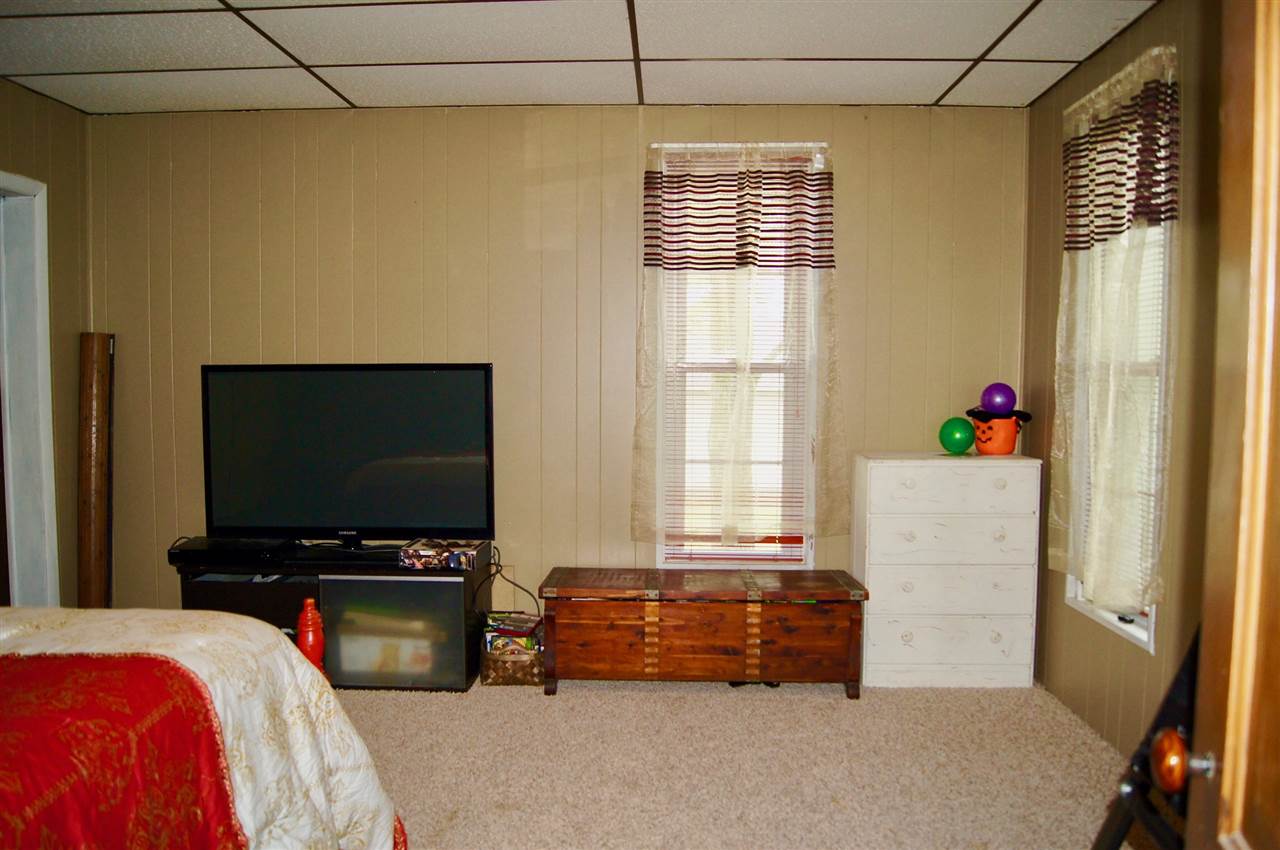 129 East 14th Street Rochester, IN 46975 - Photo 19 of 24 Gallery Image 19